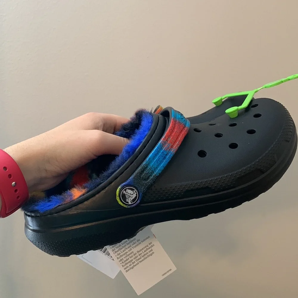 Black Fur-Lined Crocs